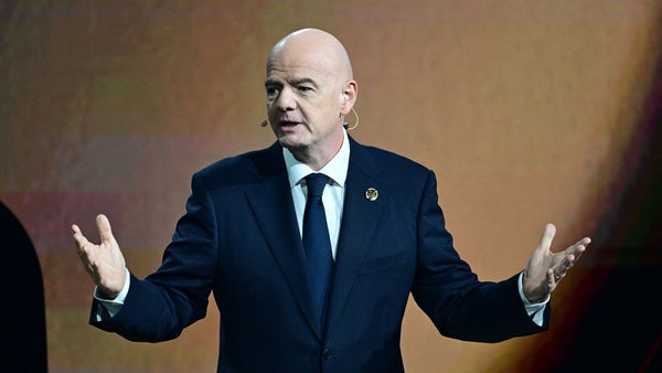 Infantino, con todo contra Senegal: 
