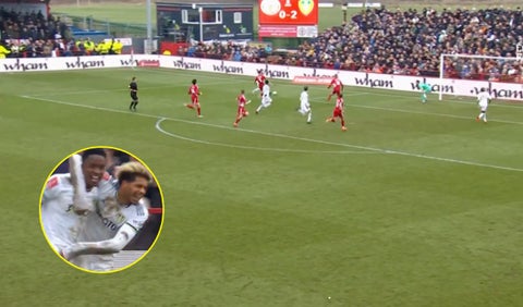 Gol de Luis Sinisterra con Leeds.jpg