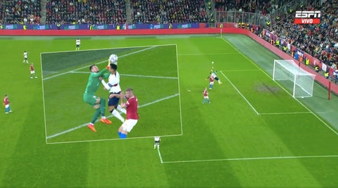 Golpe a Cristiano Ronaldo en la Liga de Naciones