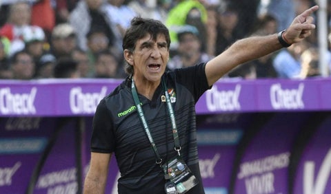 Gustavo Costas suena para dirigir a un equipo campeón de América