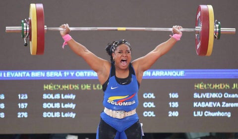 Mercedes Pérez, oro envión en 69 Kg