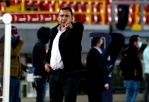 Harold Rivera, técnico de Santa Fe