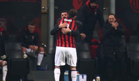 Gonzalo Higuaín y Gennaro Gattuso