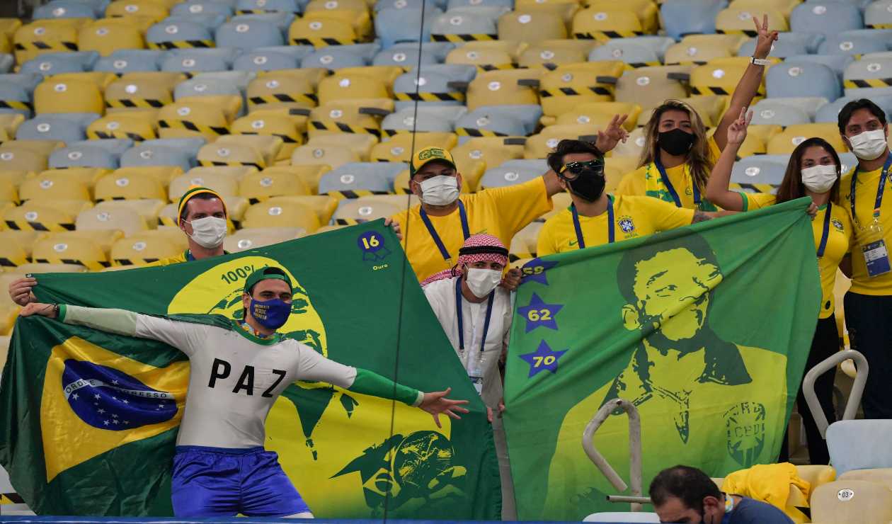 Hinchas de Brasil en la final de la Copa América