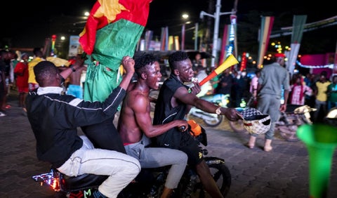 Hinchas de Camerún