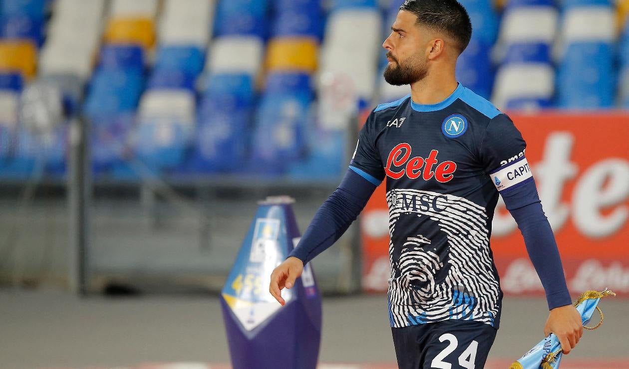 Uniformes en homenaje a Diego Maradona