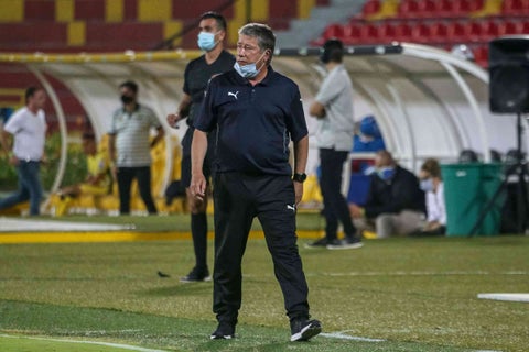 Bolillo Gómez, técnico del DIM