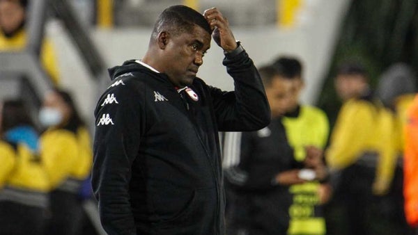 Hubert Bodhert, nuevo técnico destituido del FPC: ¿Cuántos entrenadores van?