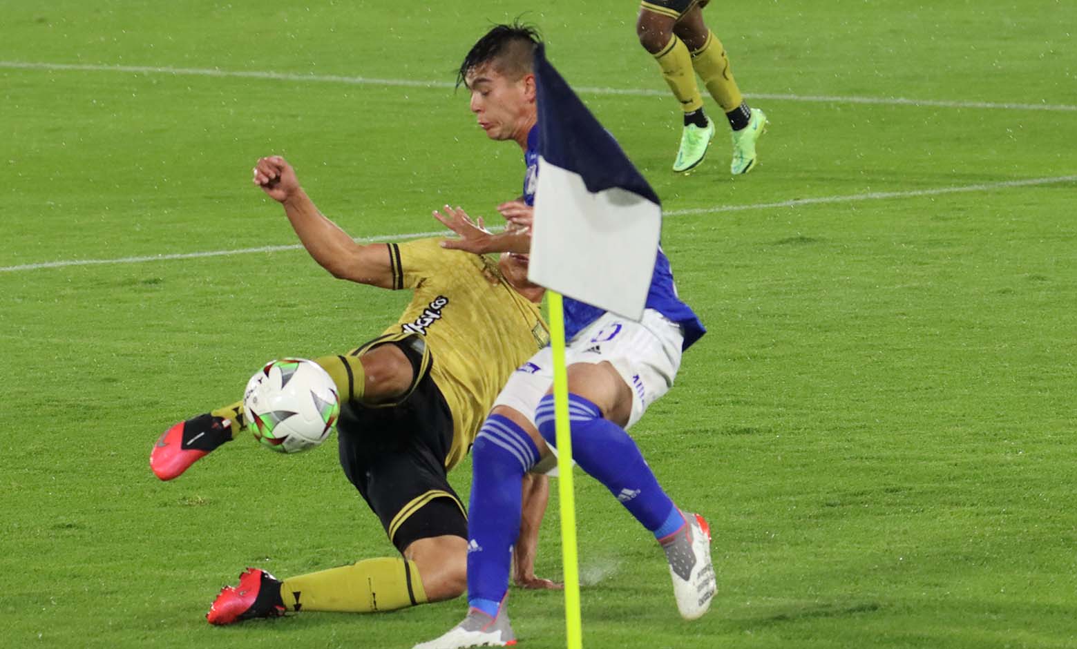 Millonarios vs Águilas