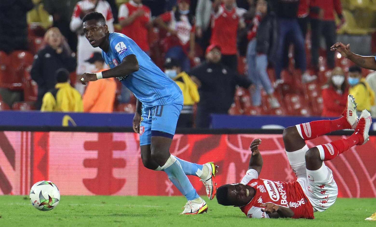 Millonarios vs Águilas