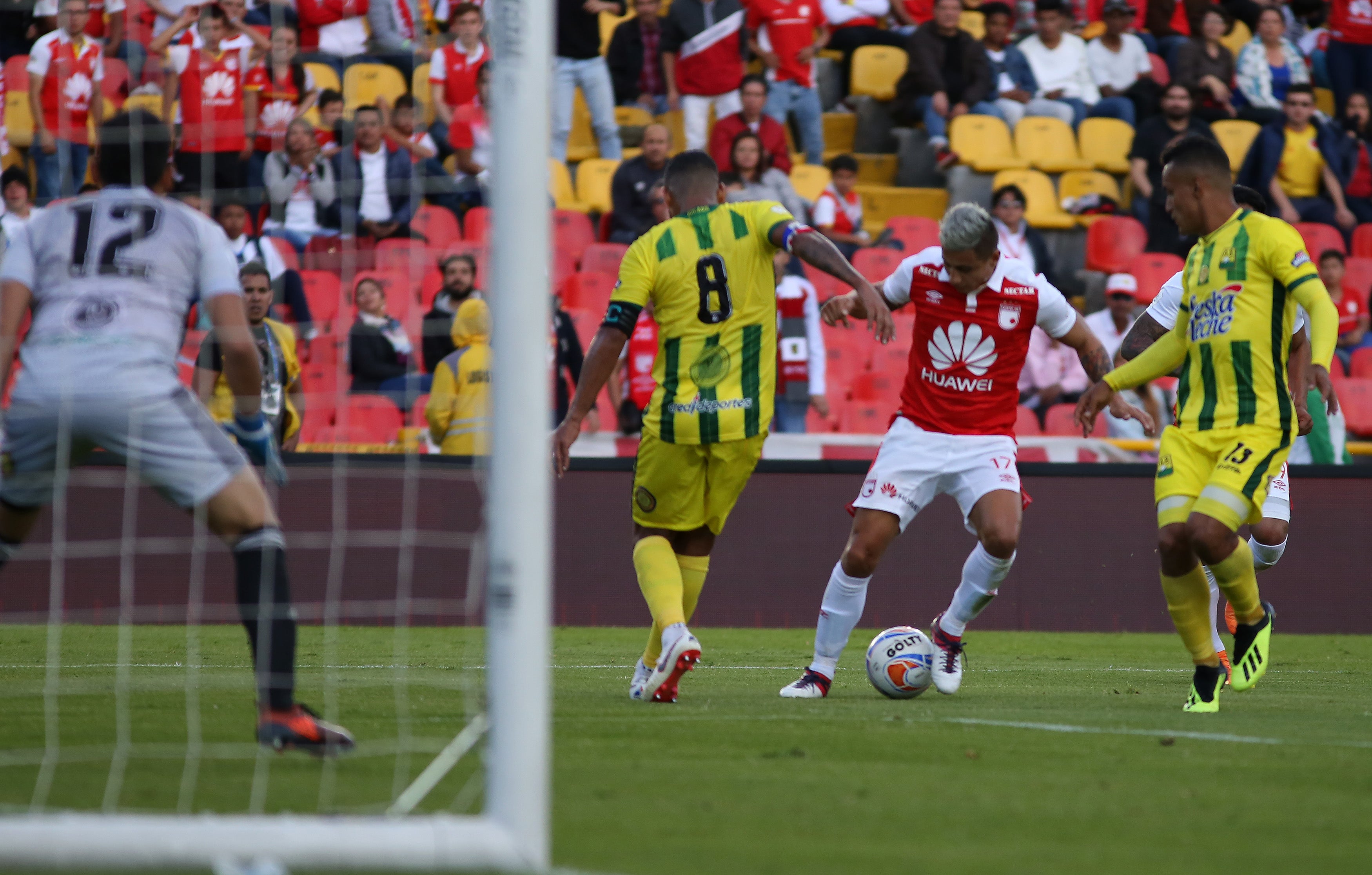 Santa Fe en ataque ante Bucaramanga