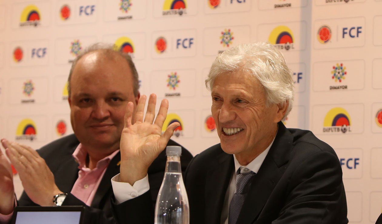 José Pékerman fue aplaudido luego de anunciar que no seguiría en la Selección Colombia