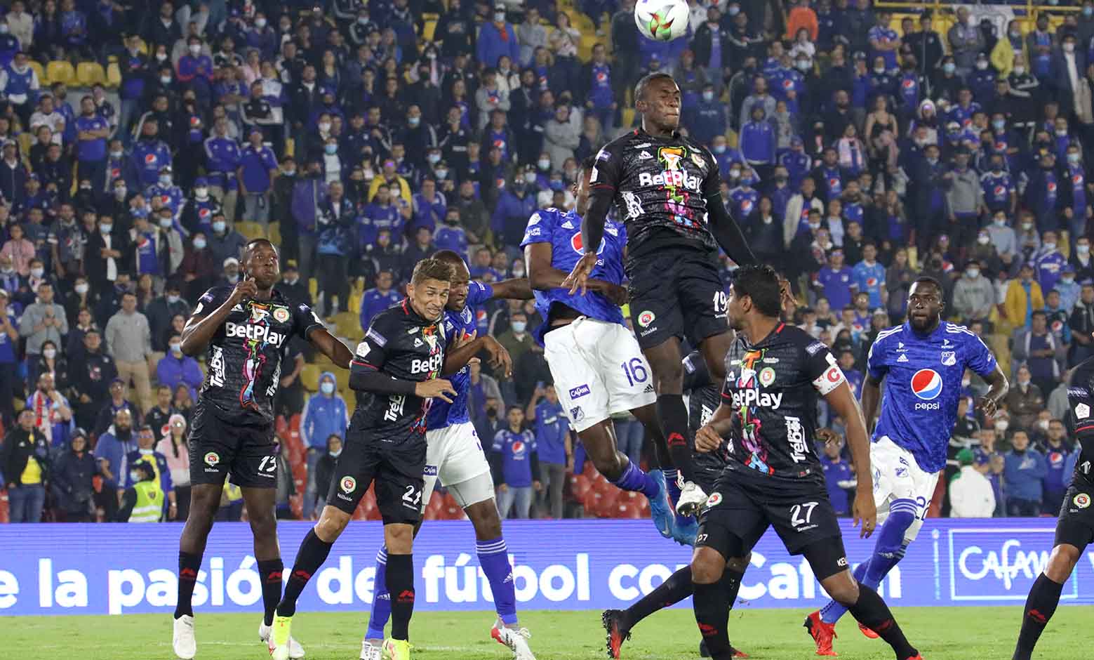 Millonarios Vs. Patriotas