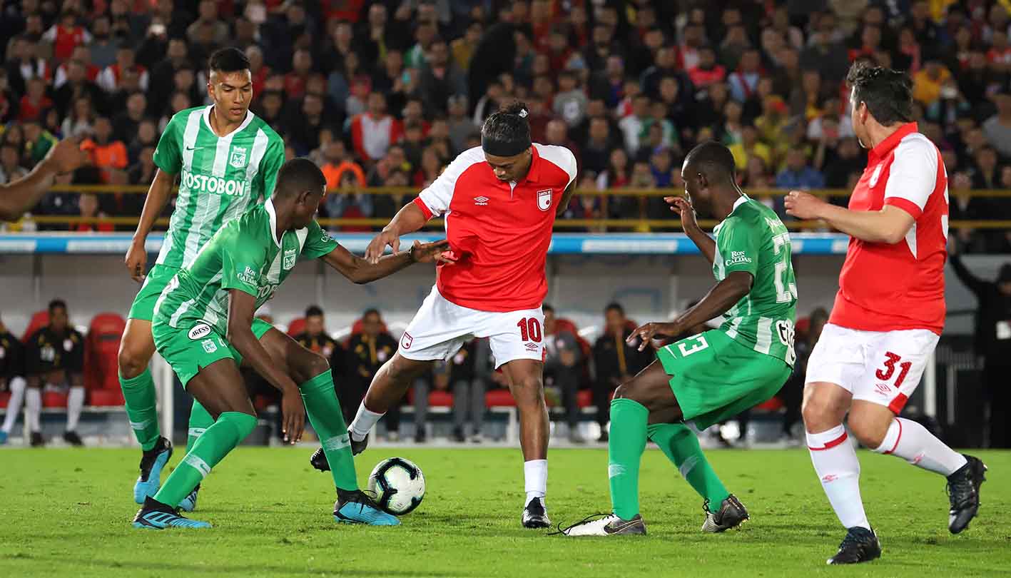 Ronaldinho en Colombia