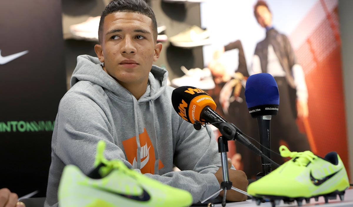 Juan Diego Alegría, atleta de Nike, Antena 2 