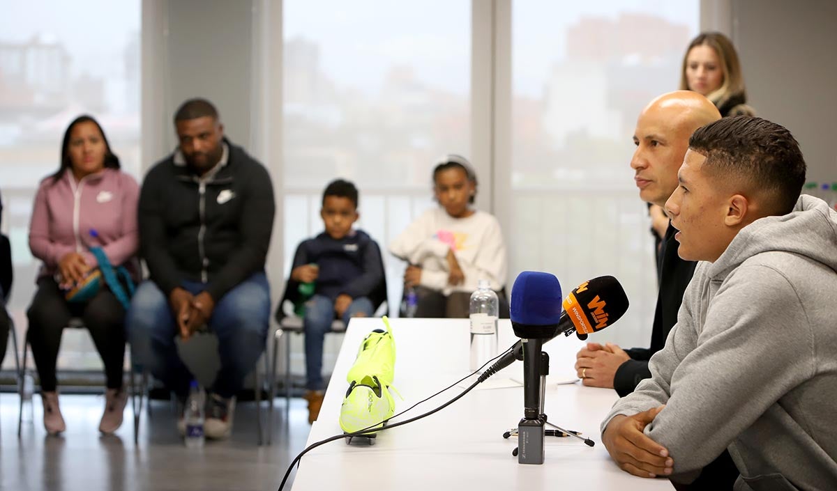 Juan Diego Alegría, atleta de Nike, Antena 2 