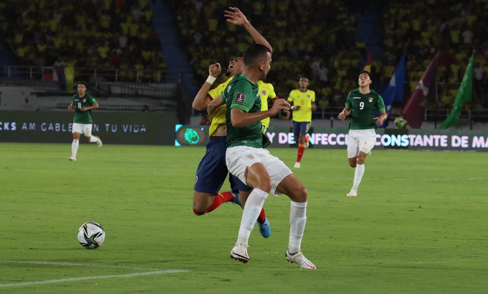Colombia vs Bolivia estadio metropolitano