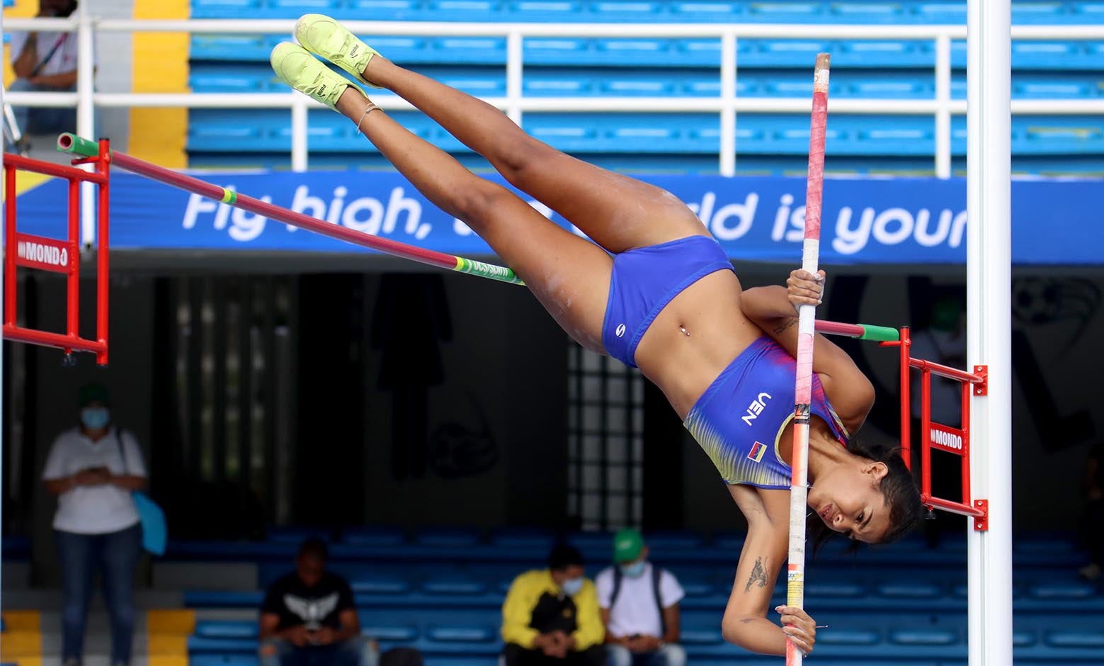 Colombia vs Bolivia estadio metropolitano