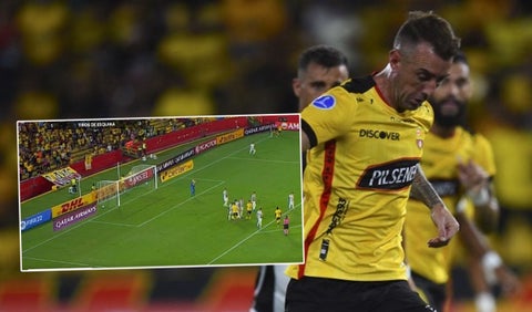 Damián Diaz ,Jugador del Barcelona de Ecuador.