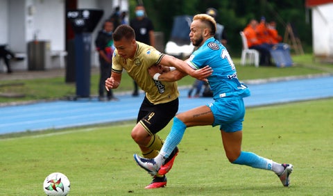 Jaguares vs Águilas Doradas