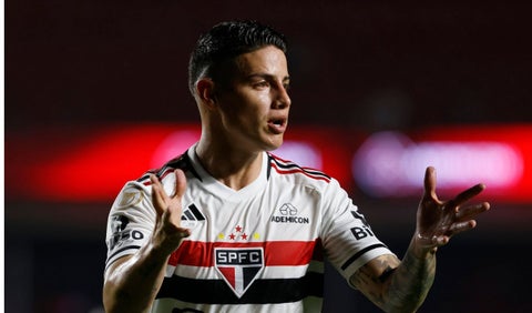 Daniela Ospina, Salomé Rodríguez y James Rodríguez