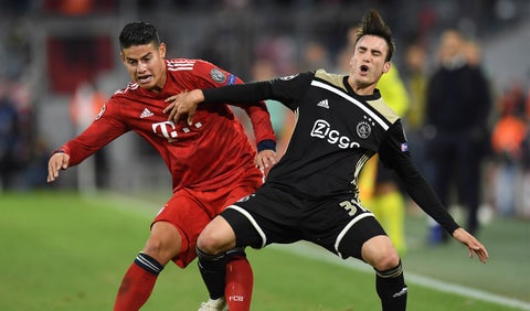 James en el partido donde el Bayern enfrentó al Ajax