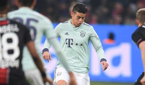 James Rodríguez en el partido del Bayern Munich ante el Bayer Leverkusen