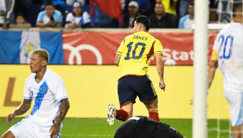 Rodríguez celebrando el gol ante Guatemala en New Jersey