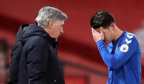 James Rodríguez y Carlo Ancelotti