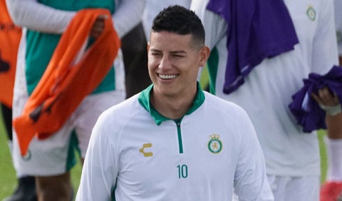 James Rodríguez con León