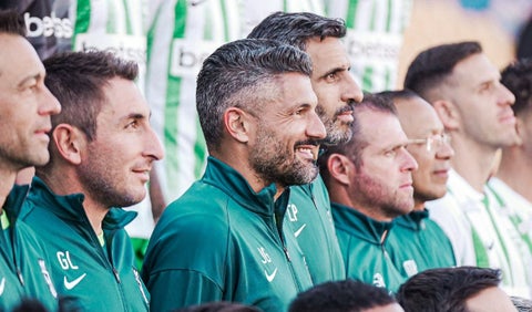 Javier Gandolfi, técnico argentino