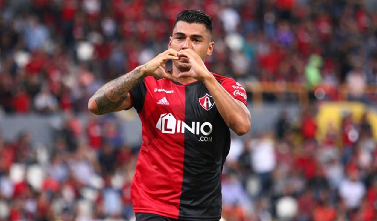 Jefferson Duque, delantero colombiano que juega en el Atlas