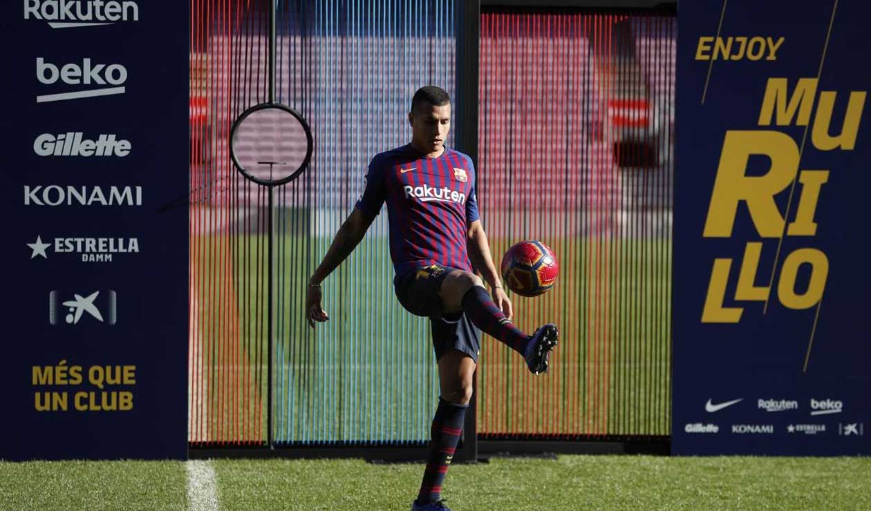 Murillo mostrando su habilidad con el balón