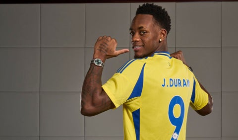 Jhon Durán con Al Nassr