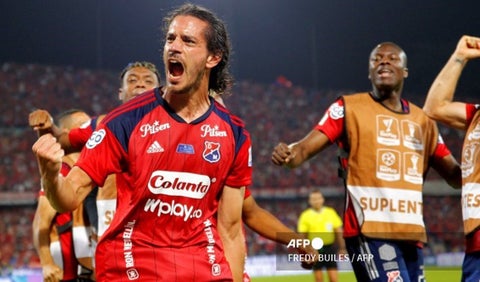 Joaquín Varela con el Medellín