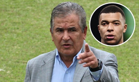 Jorge Luis Pinto y Kylián Mbappé