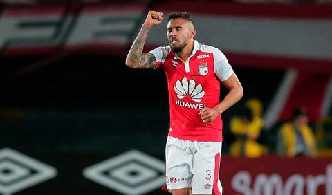 El defensa central de Independiente Santa Fe, José Moya