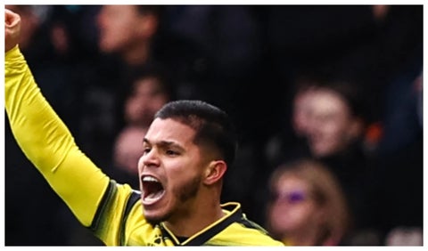 Juan Camilo Hernández celebra doblete con Columbus Crew