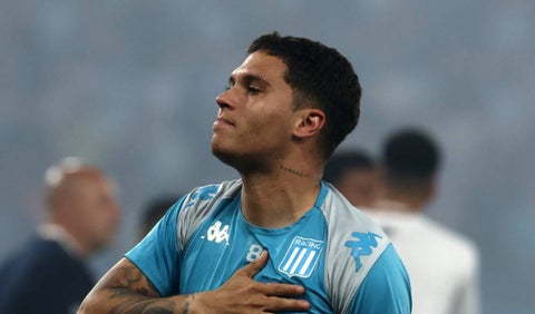 Juanfer Quintero con Racing