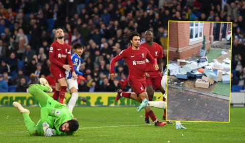 Jugador de la Premier lanza cosas de su mujer por infidelidad