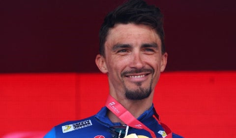 Julian Alaphilippe, ganador de la etapa 12