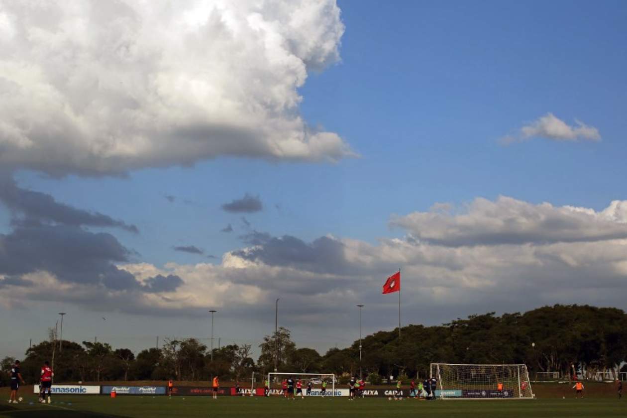 Junior de Barranquilla entrenando en Brasil