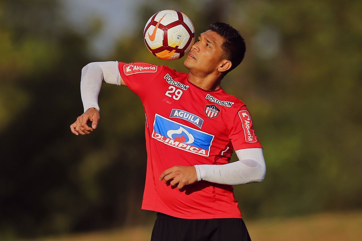 Junior de Barranquilla entrenando en Brasil