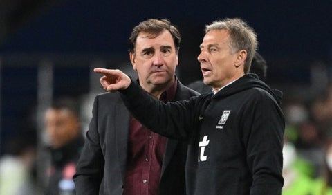 Jurgen Klinsmann y Néstor Lorenzo