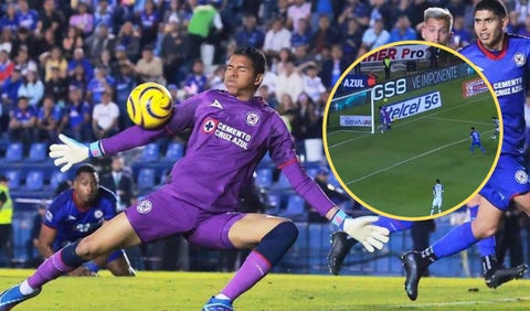 Kevin Mier brilla en Cruz Azul: show de atajadas del colombiano