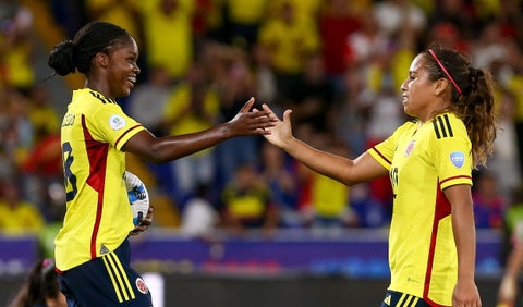 Leicy Santos - Linda Caicedo