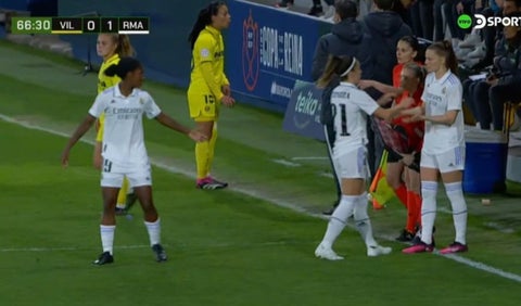 Linda Caicedo con el Real Madrid