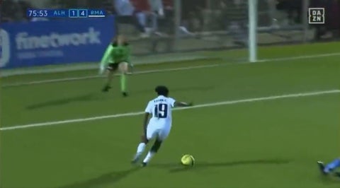 Linda Caicedo tuvo su primera acción clara de gol con el Real Madrid
