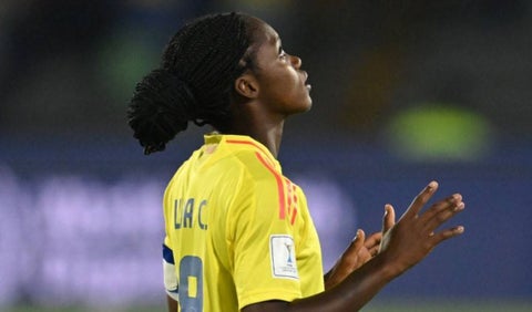 Linda Caicedo con la selección Colombia
