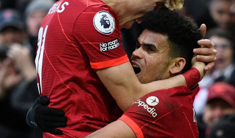 Luis Díaz celebrando su primer gol con el Liverpool